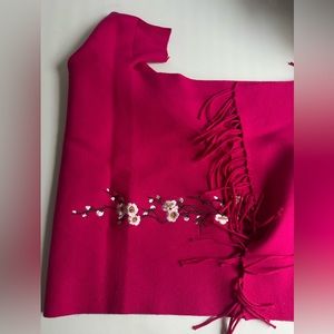 two side shawl with built in sleeves in two colors of pink and gray